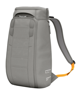 Hugger20LBackpack_SandGrey_2-_no-bg