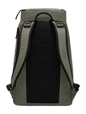 2---Hugger_Backpack_30L_Forest_Green_4