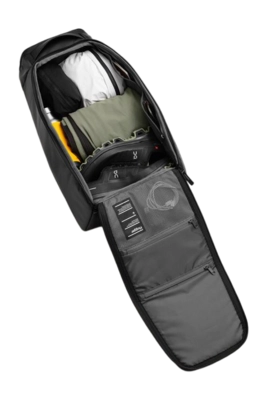3---Hugger_Backpack_30L_Forest_Green_9