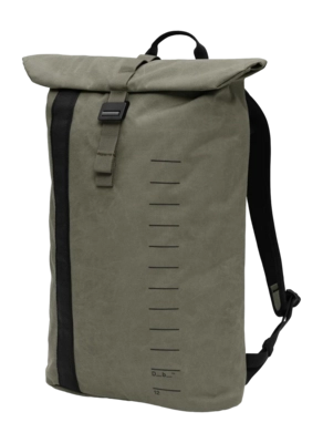 2---Essential_Backpack_12L_Forest_Green_Feature_Front