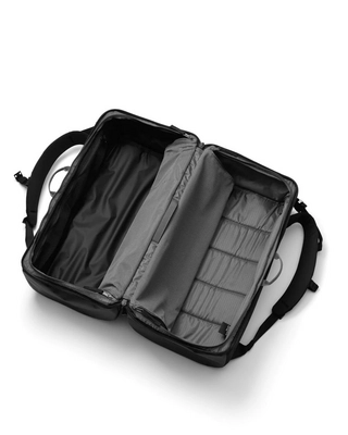 5---Roamer_Pro_Split_Duffel_70L_Forest_Green_9