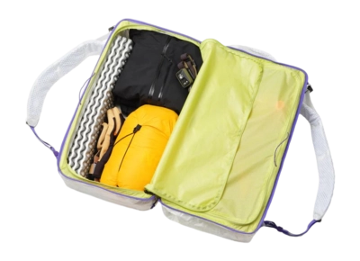 8---Weigh_Lighter_Split_Duffel_70L_6