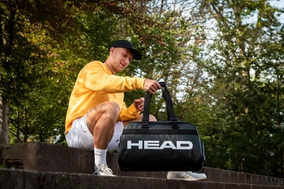 lifestyle_tennis_bag_tour_action_260704 (9)