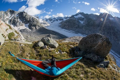 3---TICKET_TO_THE_MOON-HAMMOCK-LIFESTYLE-Hammock-SwissTour-Wahlhuetter_16_von_19_-_500px