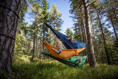 2---TICKET_TO_THE_MOON_LIGHTEST_HAMMOCK_LIFESTYLE_1_-_500px