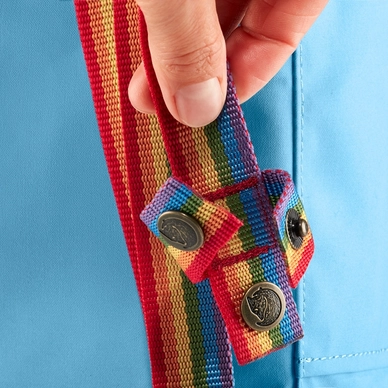 kanken_rainbow_mini_23621-508-907_f_detail_fjr