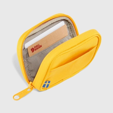 3---f23780_fw18_fvqz_kanken_card_wallet_fjaellraeven_21