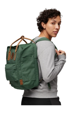 Kanken_No_2_Laptop_15_23803-679_D_MODEL_FJR-_no-bg