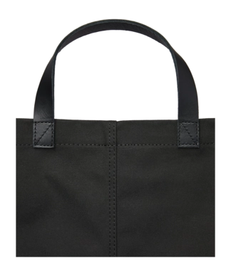 4---3771_9fd10fb057-frankie-black-sqa2025-05-original-_no-bg