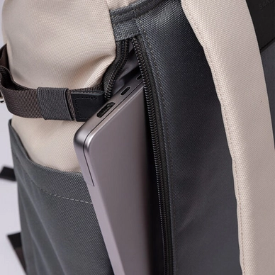 5---Sandqvist-Ilon-Backpack-Multi-Stone-3-600x600