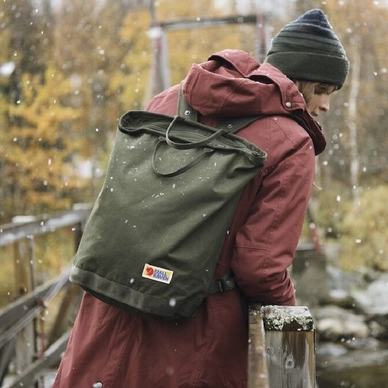 8---F89795_FW19_fvrb_kiruna_lite_parka_w_fjaellraeven_21