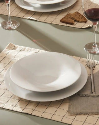 4---alessi-ku-eetbord (3)