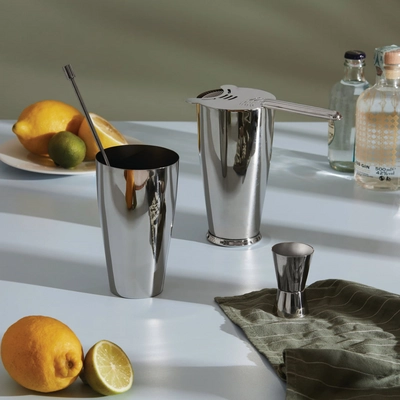 3---Alessi-Boston-Cocktail-Set-Inox-Ambiente-2 (2)