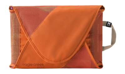EC040425_820_front_c627ebf7-4965-4c91-8114-590178fc93fa_1500x-_no-bg