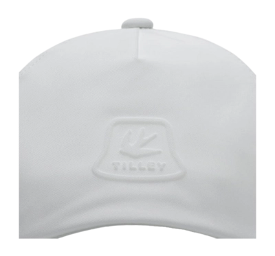 5----HT4135_NEW_TECH_TRAVEL_CAP_White_Front_Logo_Detail_fb166189-e473-44e6-b2a1-0908aaf3c0ab