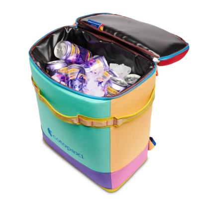 7---1200x1200png-HieloBackpackCoolerDelDia4_1100x