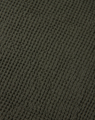 4---detail-honeycomb-vetiver
