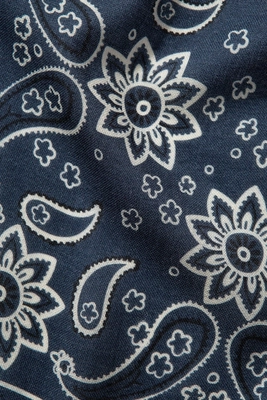 2---TIMELESSSCARVE_NAVY_B_1200x