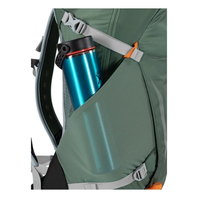 8---hikelite26l_s23_detail2_pineleafgreen