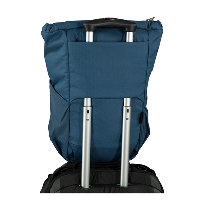 5---daylitetotepack_s21_detail2_waveblue_2_2