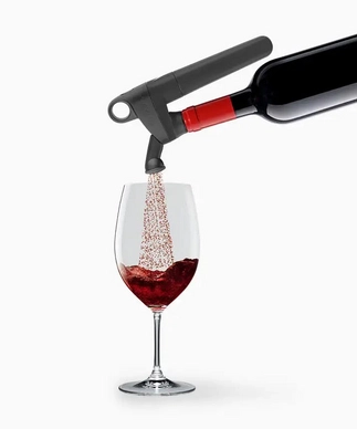 3---IMG_Pivot-Aerator-pour