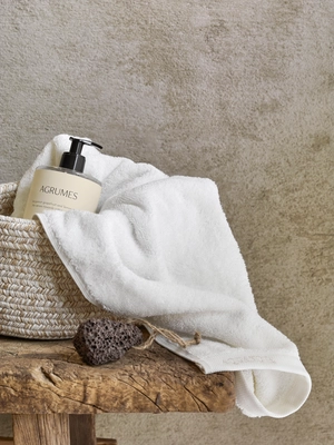 Paris liquid soap dispenser (1)