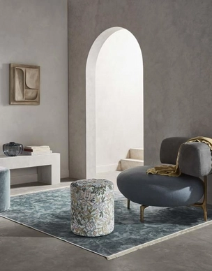 ophelia_pouf_hazy_blue_100976_568_lr_s3_p