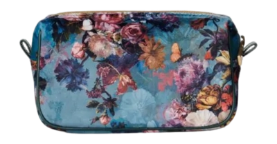 2---megan_karli_make-up_bag_reef_green_101277_597_lr_pb1_p-_no-bg