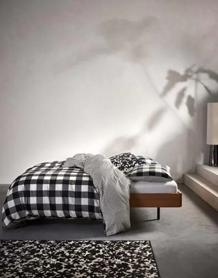 6---imara_cushion_anthracite_101598_100_lr_s4_p