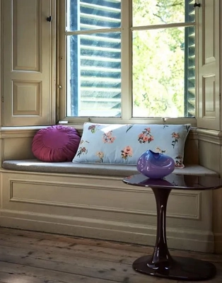 4---annebella_cushion_large_zen_blue_101603_636_lr_s2_p