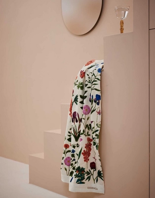3---marigold_towel_vanilla_101841_292_lr_s1_p