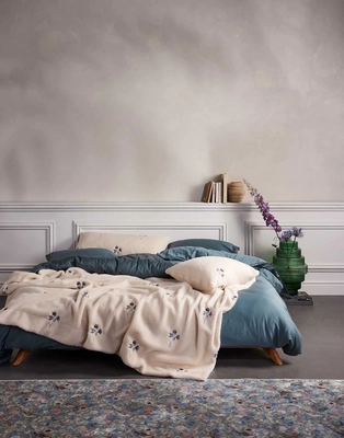 5---marisol_cushion_vanilla_101930_292_lr_s2_p