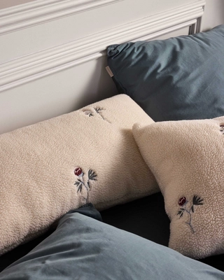 Marisol_Cushion_large_Vanilla_101931_292_LR_S1_P