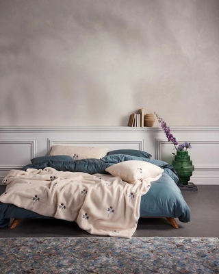 Marisol_Cushion_large_Vanilla_101931_292_LR_S2_P