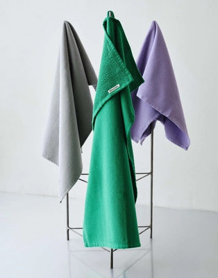 Lova_Kitchen_towel_Grey_101343_142_LR_S2_P