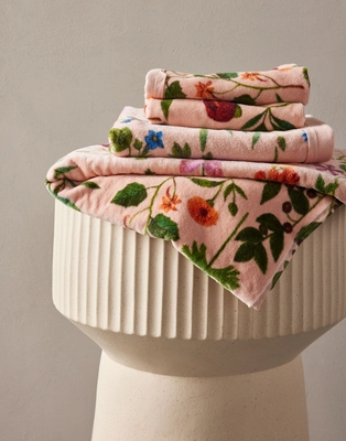 3---Marigold_Guest_towel_Evening_rose_101840_673_LR_S1_P