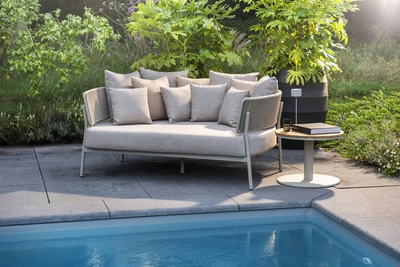 2---6f390fba33ddd2355a7eb8de91ddaa52792f0976-2025-yoi-camilo-daybed-alu-salixrope-salixflax-beige