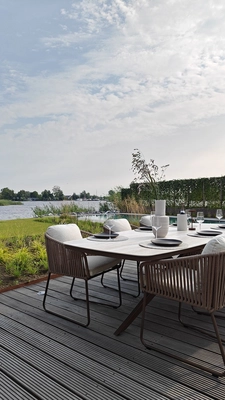 4---894ad7e74c8e07822cf7eaa0dd3f54e2c1dac59e-2025-yoi-calera-dining-chair-alu-bronze-belt-toffee-wool-white-calma-oval-dining-leg-alu-br