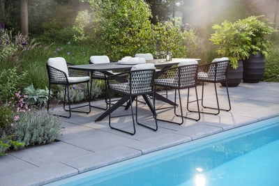 3---14d0f7a7576729fc5e29e82bd81827fdb407dd88-2025-yoi-bara-high-dining-chair-alu-blackrope-blackwool-white-calma-oval-high-dining-table-a