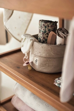 2---580-608-67051-Jollein-Commode-Opbergmandje-Soft-Waves-Nougat-8717329377363-1-scaled