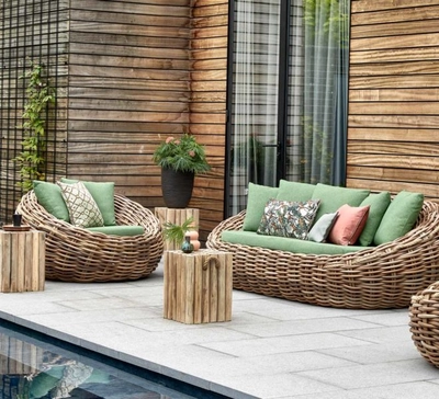 3---2021_Apple-Bee_Cocoon-Lounge_Website-2560x1400_001-660x600