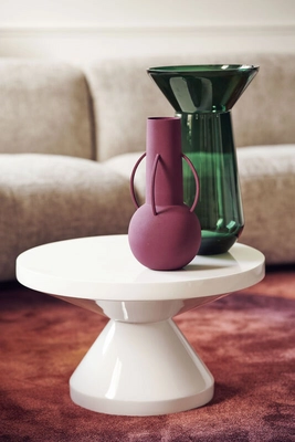 Coffeetable-zigzag-white_05_mood