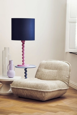 9---Loungechair-puff-white_09_mood