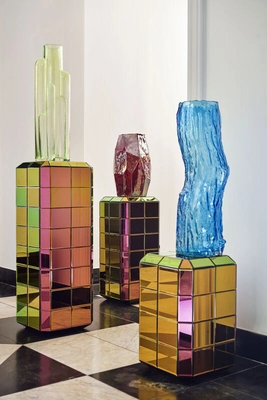 Pillar-pixel-S-multi-colour_06_mood