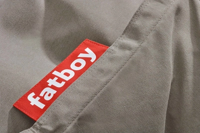 2---fatboy-original-stonewashed-taupe-1920x1280-closeup-04-102336