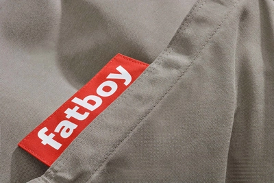 2---fatboy-junior-beanbag-stonewashed-taupe-1920x1280-closeup-03-102348