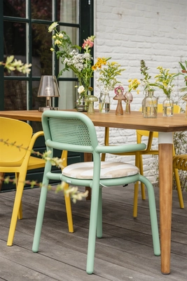 2---HelloChair_Voorjaar2023-49_18bb3702-153a-45df-bd6c-be74ed6db056