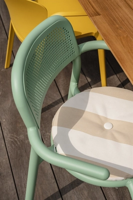 3---HelloChair_Voorjaar2023-50_275353c1-608f-4dd7-98d3-79d2e610651d