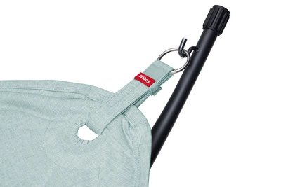 7---fatboy-headdemock-superb-deluxe-seafoam-incl-pillow-_-rack-black-1920x1280-closeup-06-104467