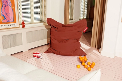 3---fatboy-original-stonewashed-rhubarb-1920x1280-ambiance-02-104875